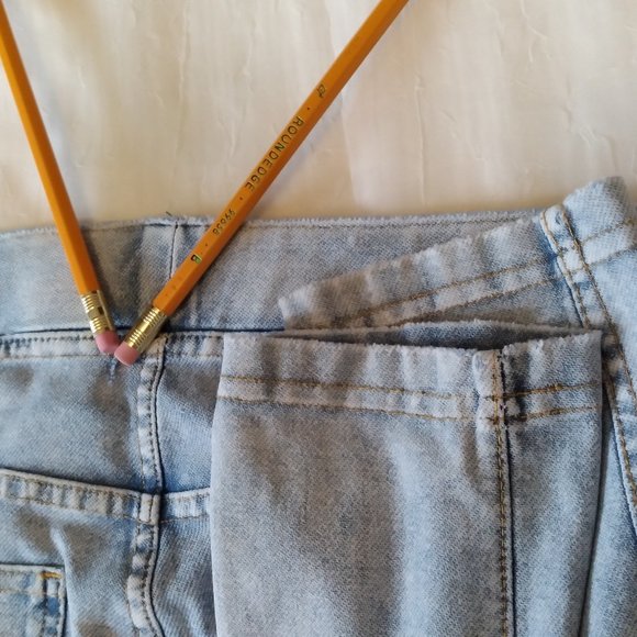 George T-shirt s L( 10-12 ) and H&M jeggings - Picture 5 of 5